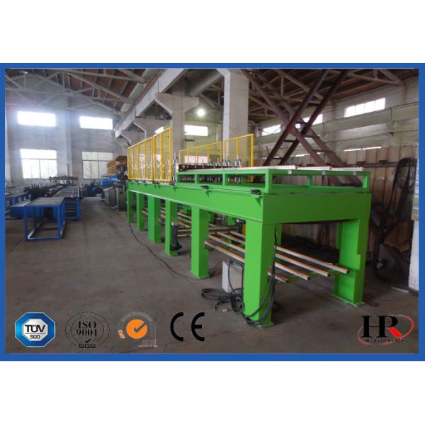 0.7 Mpa Air Pressure EPS Sandwich Wall Panel Roll Forming Machine With
