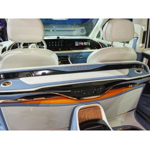 2023 Voyah Dreamer Dongfeng MPV Hybrid Used Cars with CATL Battery Technology