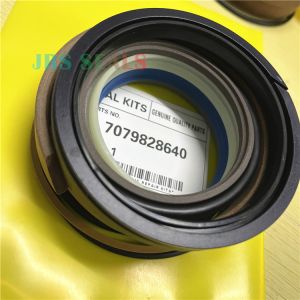 7079828640 7079842150 Hydraulic Cylinder Seal Kits EXCAVATOR LOADER KO.MA.TSU