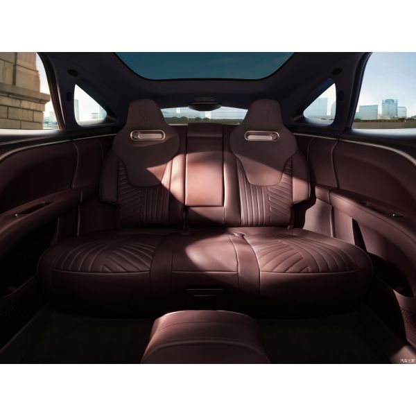 2024 Changan Hua-Wei Avatr 11 Energy Electric Vehicle SUV Avatr 011 116kWh Battery Energy 4880 * 1970 * 1601mm