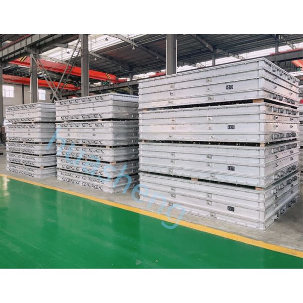 Cycle Time of 60-180s Customized Polystyrene Mold for Fruit/Vegetable/Fish Boxes