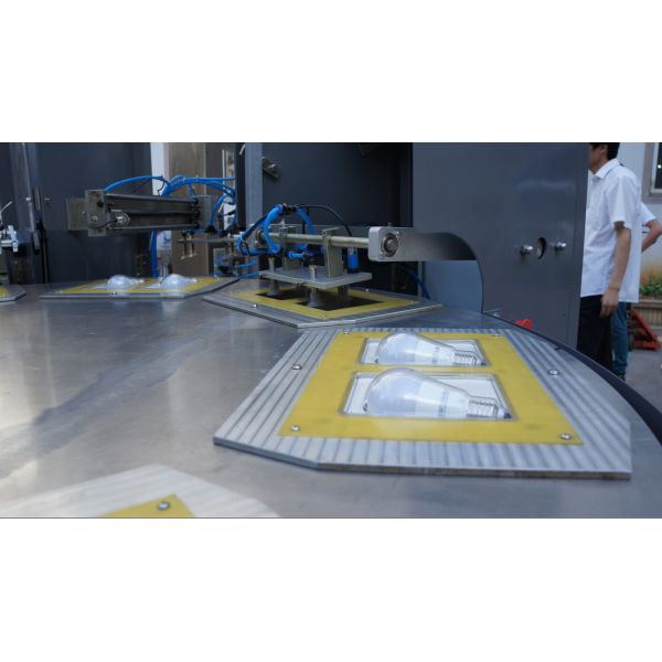 Irregular Lamp Automatic Blister Packing Machine 6000*2100*1800mm