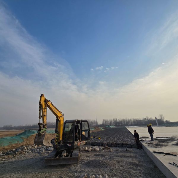 Heavy Duty Woven Gabion Walls For Hydraulic Projects Erosion Resistant Flood & Riverbank Protection