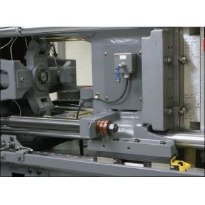 Efficiency Servo Motor Thermoset Injection Molding Machine High Pressure