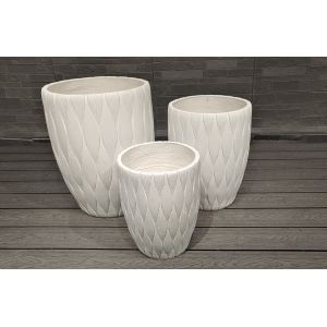 Smooth Surface And Frost Resistant Reinforced Clay Planter For Garden Plants