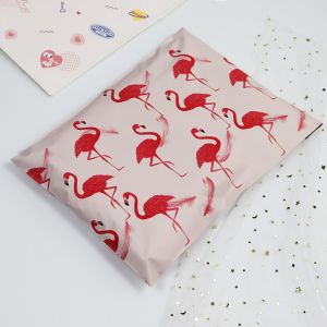 Personalized Plastic Poly Mailers For Custom Packaging Subscription Boxes