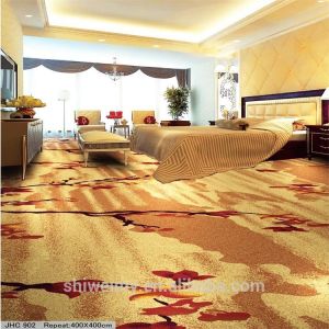 Bedroom Modern Home Carpet / Cut Pile Nylon Carpet Red Plum Blossom Pattern