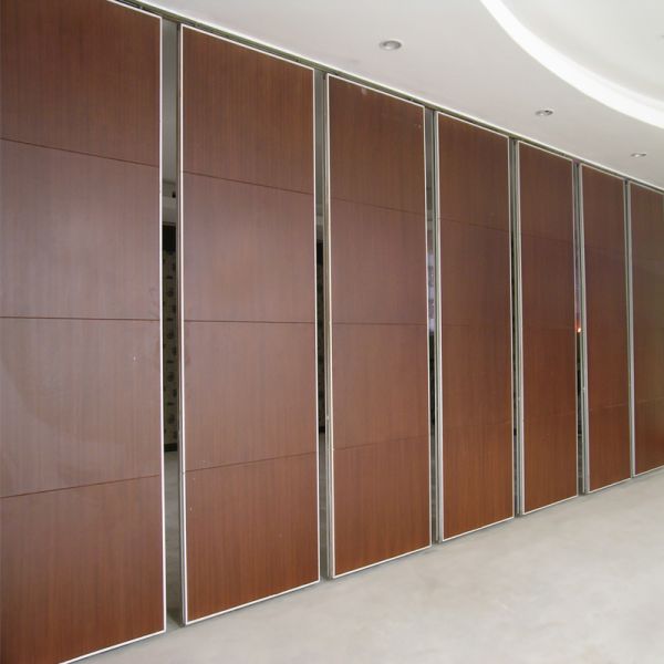 Wooden Surface Folding Operable Partition Walls For Office With Sliding Doors