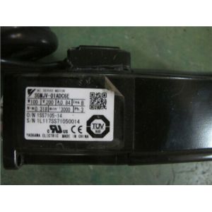 Yaskawa SGMJV-01ADC6E AC Servo Motor 100W 3000RPM 200V 0.84A NEW