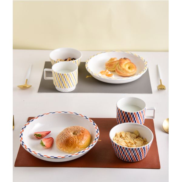 Under Glazed Ceramic Dinnerware Sets European Porcelain Dinner Set For 12 Person Decal Diamond Patterns