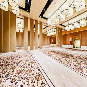 Hanging System Operable Movable Partition Walls MDF + Aluminum Material