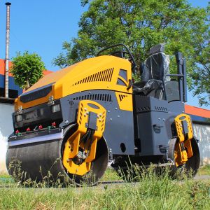 3ton Ride-On Vibratory Roller Compactor Full Hydraulic Asphalt Roller Epa Engine