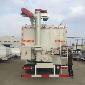 Customized FOTON 6X2 Large Capacity Bulk Extruded Feed Truck Bulk Feed Truck