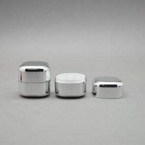 Customized Mini Chapstick Tubes Non Spill Personalized Lip Gloss Tubes