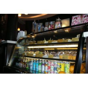 Wholesale Asia Hot Sale Bread Store Cake Display Freezer 3°C - 6°C Energy Efficient Two shelf Inside from china suppliers