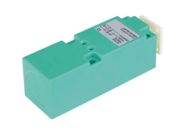 LMF36 Angular Column Inductive Proximity Switch , Detection Distance Proximity