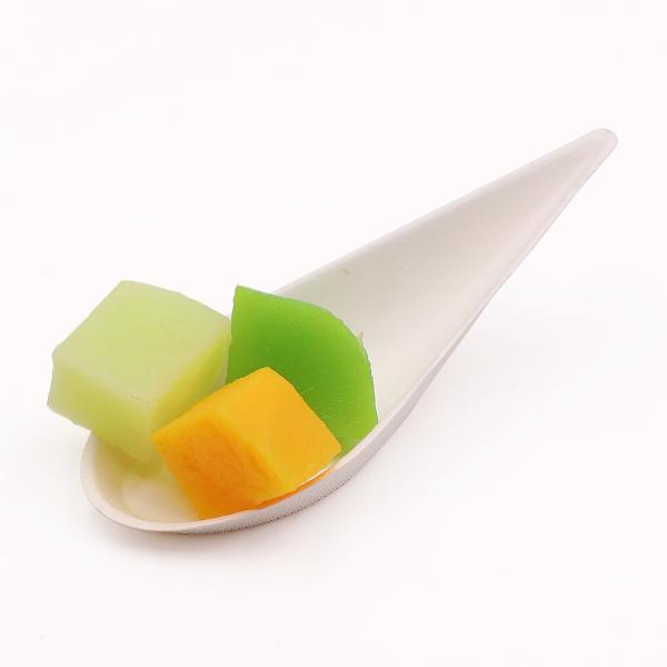 Biodegradable tear drop spoon shape sugarcane fruit dish disposable bagasse paper sauce fish tray