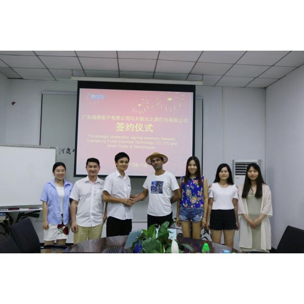 Smart CPU Control Ups System For Elevator , LCD Display Emergency Rescue Device