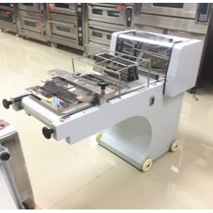 Multifunctional Toast Square Shaping Machine Semi - Automatically