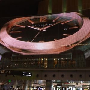 Digital Transparent Led Window Display Wall Advertisement P3.9mm 35KG Pieces