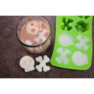 Crossbone easy release shaped ice cream wholesale non plastic make your own
