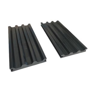 Embossed 135mm 23mm Wood Grain Decking Board