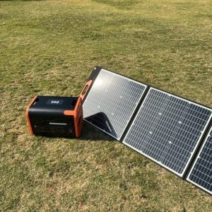 Outdoor Photovoltaic Portable Power Station With Solar Panel
