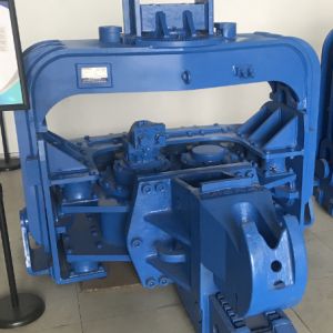 China 18m Heavy Civilized  Construction Hydraulic Screw Pile Driver Stable on sale