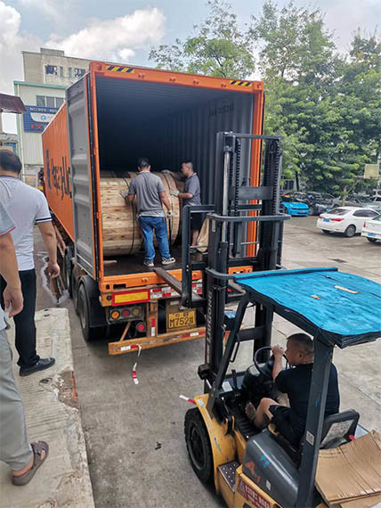 Aerial Single Mode Figure 8 Optical Cable GYTC8S 12 16 24 48 96 Core Fiber Optic Cable