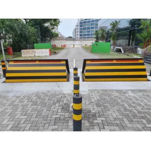 380V Hydraulic Wedge Barrier Crash Rated With Traffic Lights