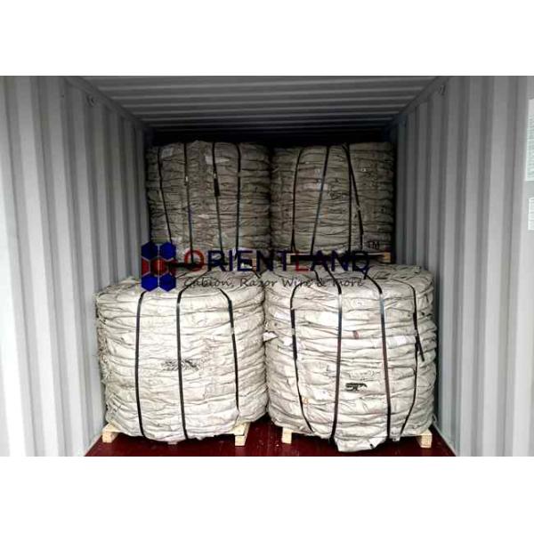 Militaty Use Razor Barbed Wire Mesh 450mm 600mm 900mm Coil Diameter