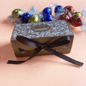 CMYK Rectangular Cardboard Chocolate Candy Wedding Fold Packaging Box Recyclable