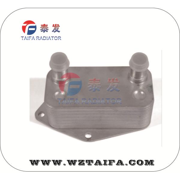 11422247015 BMW Engine Oil Cooler For BMW E39 5 Series 520d / E46 3 Series 318d