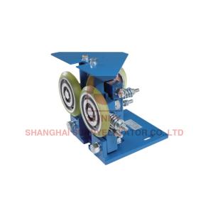 Roller Guide Shoe Elevator Spare Parts For Rated Speed Le 2.5m/S And 10mm/16mm