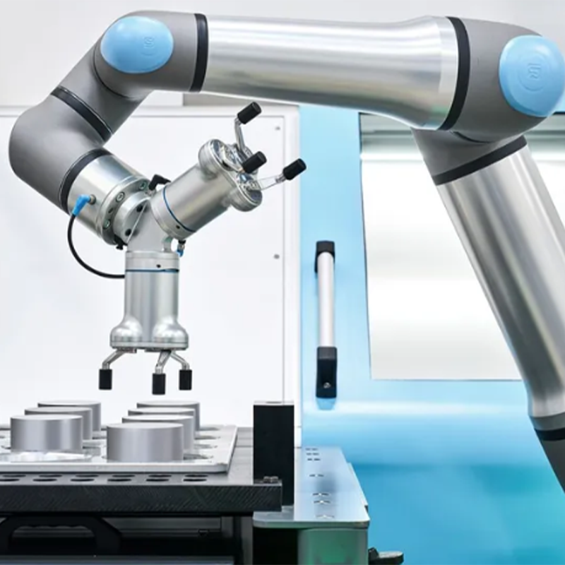 UR7e Collaborative Robotic Arm Collision Prevention Material Palletizing Quality