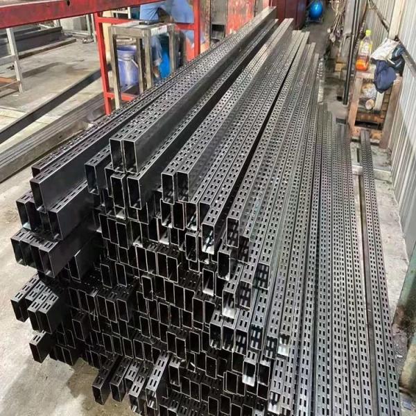 11kW 60SPM Automatic Punching Machine With Red And Black Color 2000kg