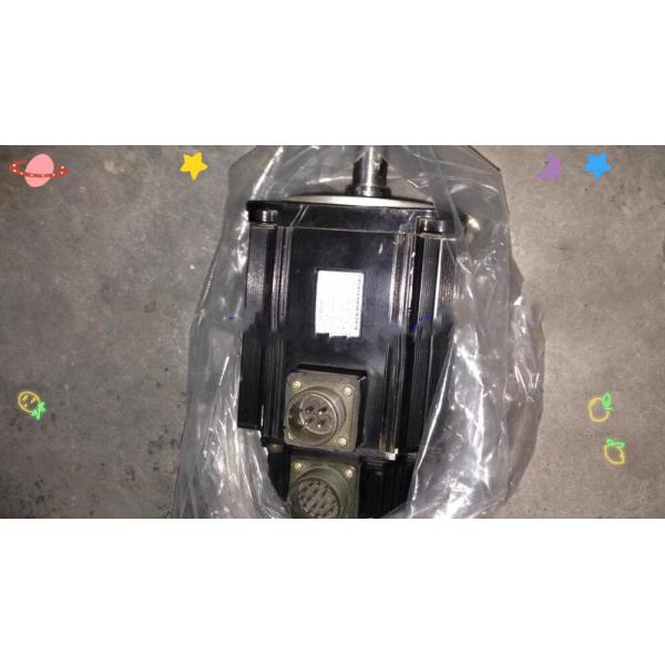 Yaskawa SGMG-06V2BBB AC SERVO MOTOR 5.7A 600W 1000RPM 200V NEW