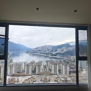 China Energy Efficient Aluminum Casement Window with Thermal Break Seal and Double Glazing for Passive Houses on sale