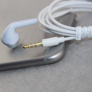 5830 Noise Cancelling Wired Mobile Phone Earphone 1.2m For