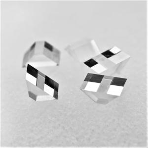 Prism CVD Diamonds | Optical-Grade CVD Single Crystal Trigonal Diamond