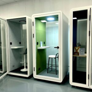 Portable Soundproof Office Pod with Ergonomic Design and 110-240V Power for