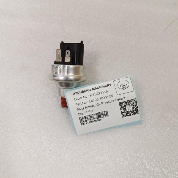 Quality Engine Spare Parts Oil Pressure Sensor L4700-38231G0 L5200-38231G0 for sale