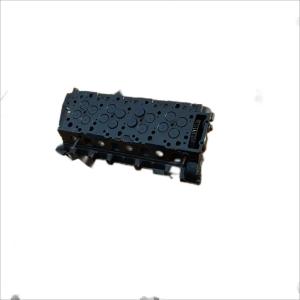 Isuzu 4HK1T Cylinder Head Cover Customized by for 2004-2006 Year and Engine Code