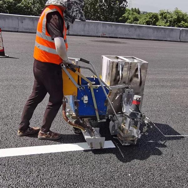 Quality Cold Plastic 2K Scraping Road Line Striping Marking Machine with 25kg Glass Cylinder for sale