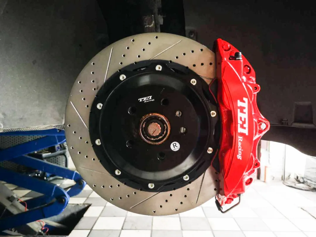 Front Big Brake Kit 6 Piston Caliper with 378x32mm rotor BBK auto brake system For Kodiaq 19 Inch car rim