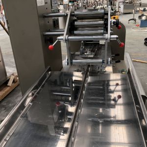 Electric Driven Type Candy Packing Machine In Plastic Bag Pouch 380V 3.7kw