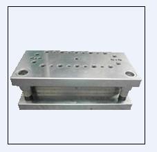 Quality Moveable easy loading and unloading PCB punching Depaneling Machine for sale