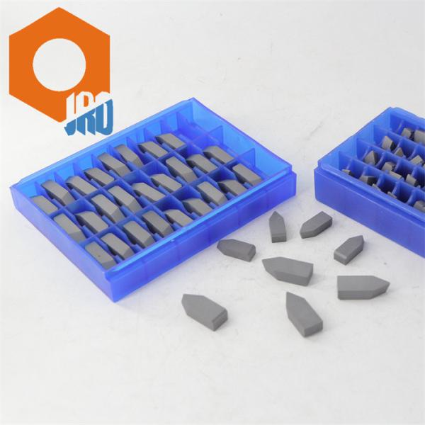 Quality brazed tips all C type  tungsten carbide YG6 carbide tips for lathe turning tool ZGCC for sale