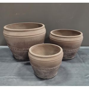 Hand Carved Cement Finishing Quadrate GRC Planter Pots For Weather Resistant