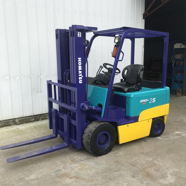 Electric Forklift with 2500 kg Weight and Excellent Performance Original Komatsu 25